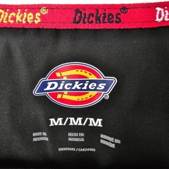 Dickies, Women’s Eds Signature V-Neck Top with Multiple Patch Pockets. Size: M - Picture 4 of 12